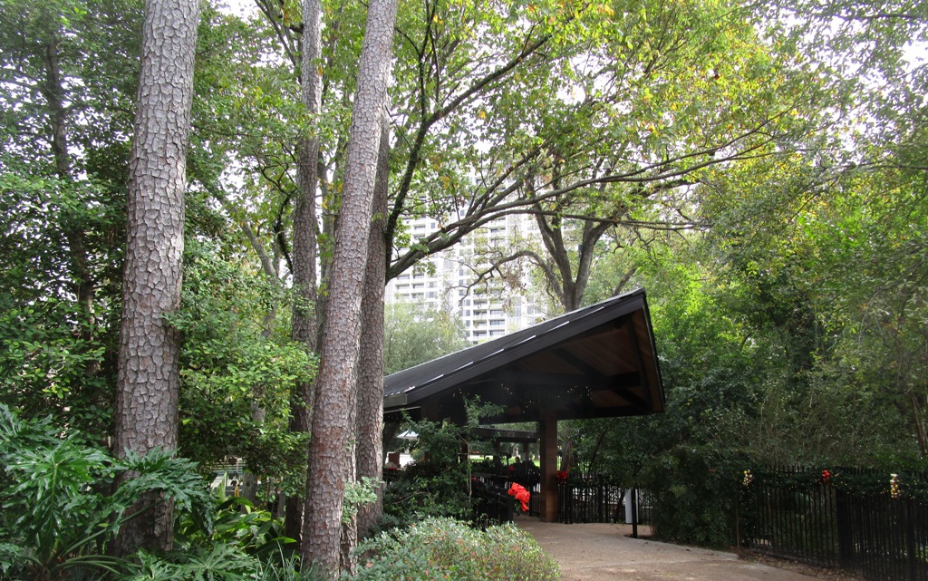 The Houstonian Pedestrian Bridge